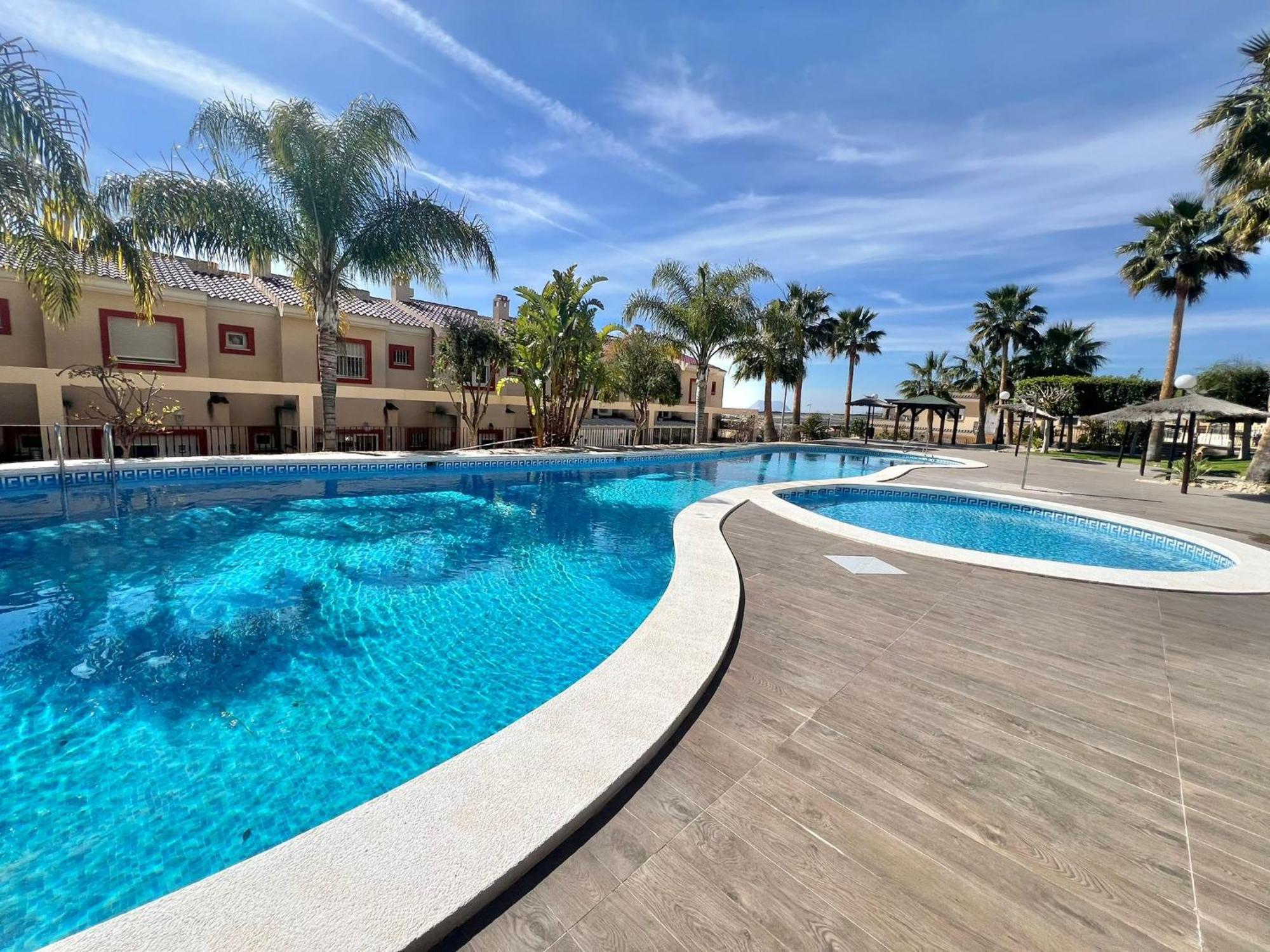 Hébergement de vacances Con Piscina *